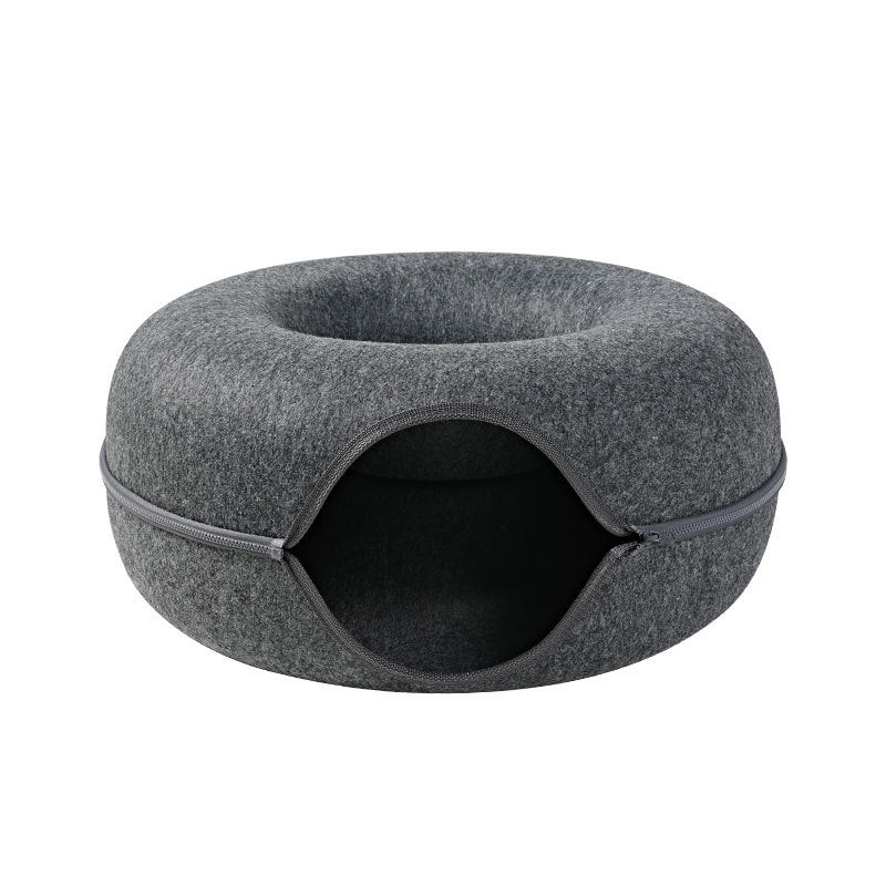 "Year-Round Comfort: The Versatile Four Seasons Cat Nest – A Round Woolen Felt Pet Retreat That Doubles as a Tunnel and Interactive Training Toy for Engaging Playtime in Stylish Grey Felt Design!"