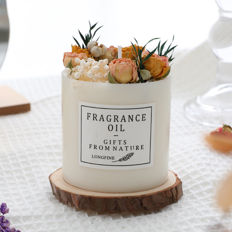 "Enchanting Dried Flower Decor: Elevate Your Space with Romantic Candles for an Inviting Atmosphere Perfect for Intimate Gatherings, Cozy Evenings, and Special Celebrations, Creating Lasting Memories in Every Glow."