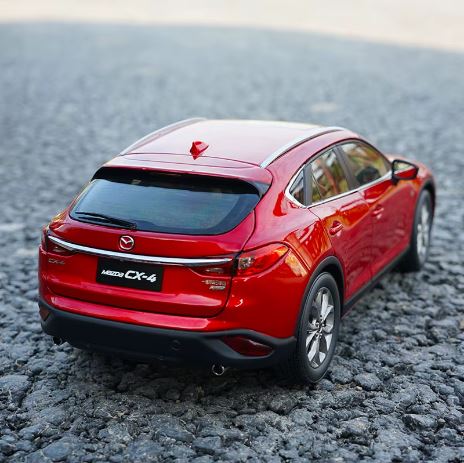 "Premium Domestic Original Mazda CX-4 Coupe 1:18 Alloy Simulation Car Model – Exquisite Collectible Gift for Car Enthusiasts, Detailed Craftsmanship, Realistic Design, Perfect Addition to Any Model Car Collection"